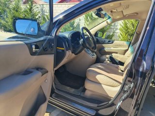 KIA Carnival 2010