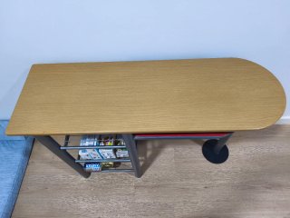 Mesa Alta de Cocina con Estantería