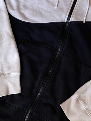 Chaqueta nike blanca y negra