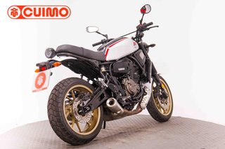 YAMAHA XSR 700