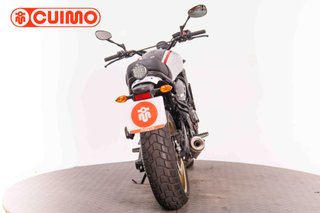 YAMAHA XSR 700