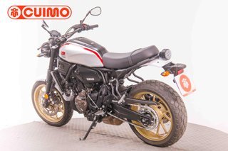 YAMAHA XSR 700