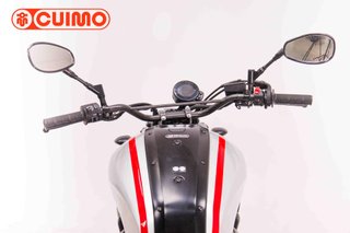 YAMAHA XSR 700