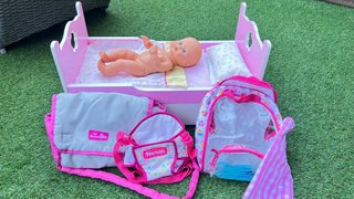 Cuna de madera para muñeca + Ropita + muñeca