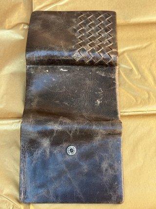 Cartera de piel de bufalo de Adolfo Dominguez