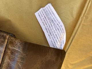 Cartera de piel de bufalo de Adolfo Dominguez