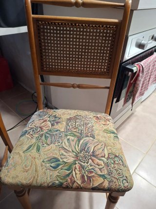 6 Sillas de Comedor Vintage de Madera