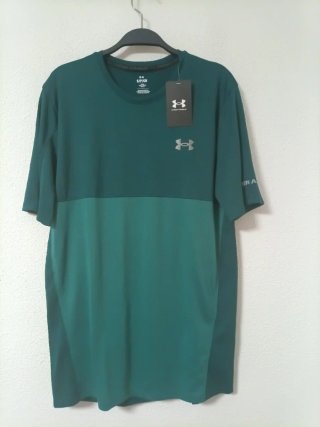 Conjunto deportivo Under Armour verde Talla S