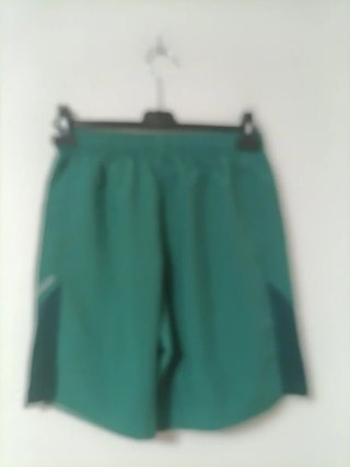 Conjunto deportivo Under Armour verde Talla S