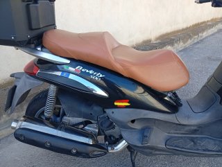 Piaggio Beverly 500