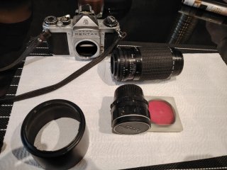 Cámara Vintage Pentax con 2 Objetivos