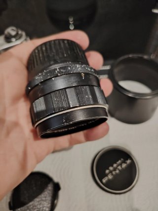 Cámara Vintage Pentax con 2 Objetivos