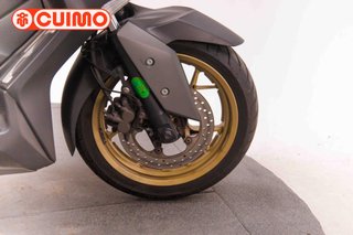 YAMAHA XMAX 300 TECH MAX