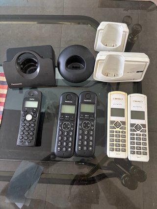 Lote 5 telefoni fissi Panasonic e Alcatel