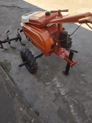 No se realizan envíos.........Motocultor Piva M9