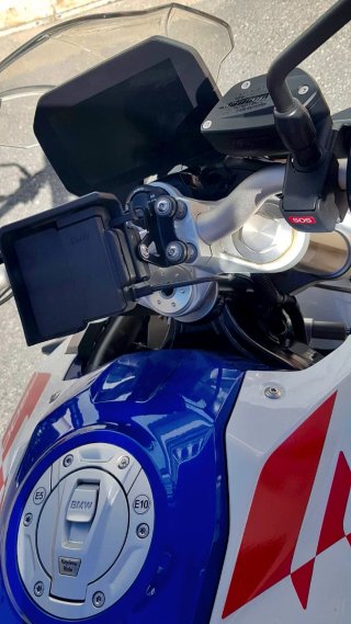 BMW F900R Naked