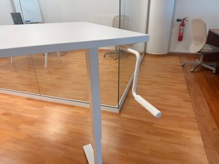 Mesa Elevable TROTTEN 120x70 cm