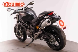 DUCATI MONSTER 696