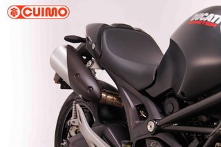 DUCATI MONSTER 696