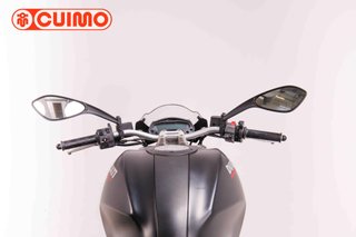 DUCATI MONSTER 696