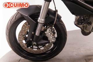 DUCATI MONSTER 696