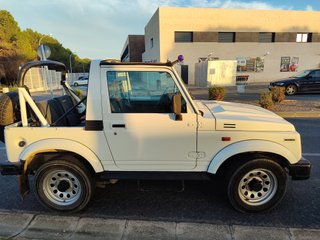 Suzuki Samurai 1996