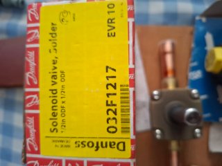 Lote componentes refrigeración Danfoss Castel