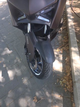 Yamaha Xmax 300 tech Max Dark Magma