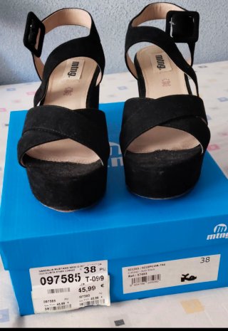 Sandalias Mustang Negras Talla 38