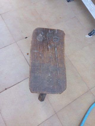 Conjunto de Taburete de Ordeño Antiguo