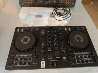 Controlador DJ Pioneer DDJ-FLX4