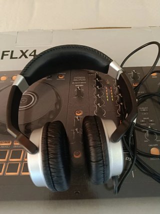 Controlador DJ Pioneer DDJ-FLX4