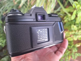 Minolta X-700 con objetivo