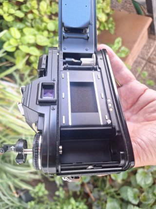 Minolta X-700 con objetivo