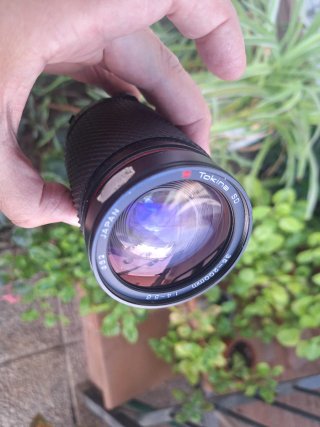 Minolta X-700 con objetivo