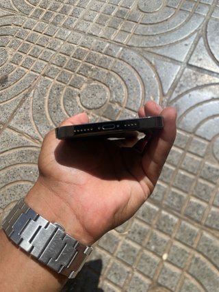 iPhone 13 pro ma