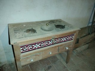 Cocina antigua madera y cerámica