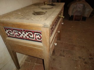 Cocina antigua madera y cerámica