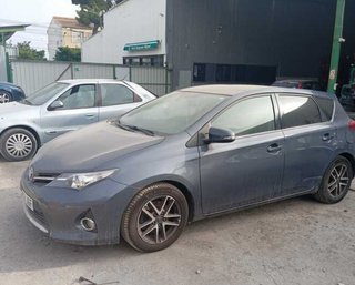 Cinturón seguridad tras der toyota auris 465130