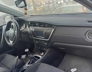 Cinturón seguridad tras der toyota auris 465130