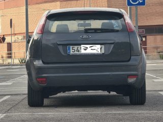 Ford Focus (DISTRIBUCIÓN + BOMBA DE AGUA CAMBIADA)