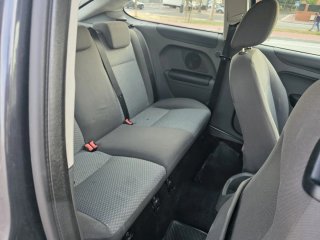 Ford Focus (DISTRIBUCIÓN + BOMBA DE AGUA CAMBIADA)
