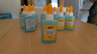 Lote 10 pegamentos escolares BIC