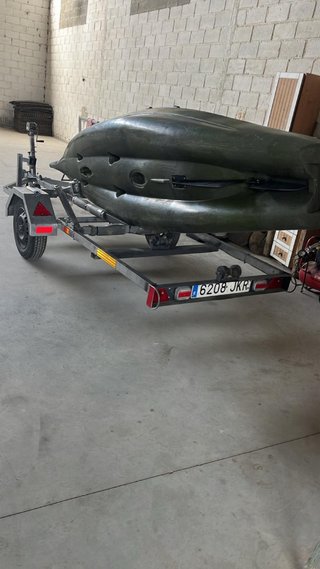 Kayak a pedales Pro Angler 14 con remolque