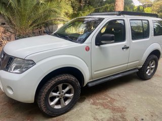 Nissan Pathfinder 2011