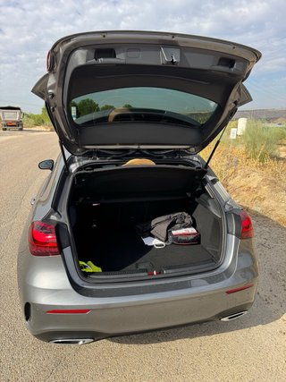 Mercedes-Benz A250e EQ TECH AMG Line