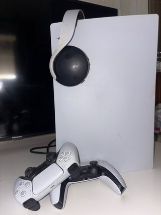 PlayStation 5 + 2 mandos + cascos + juegos