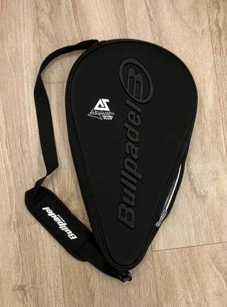 3 Paleteros Varlion y Bullpadel