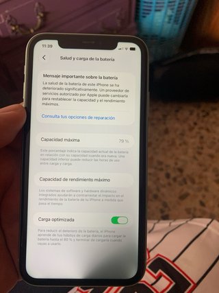 iPhone 11 128GB Verde con detalle