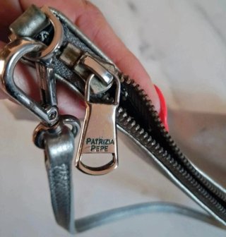 Borsa Patrizia Pepe in vera pelle argento